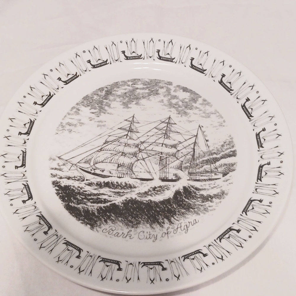 Norwegian American line sailboat plate Porsgrund Norwegian America Line BARK CIT